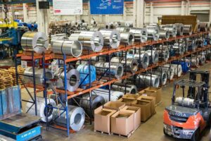 Kim jest producent hal namiotowych i czym się zajmuje?